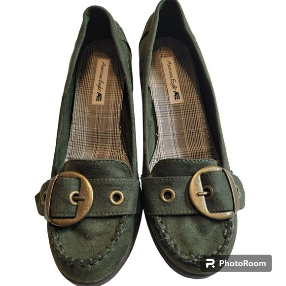 American Eagle Wedge Shoes, Women 6.5, Green Suede w/Buckle, 3" Wedge, EUC - Picture 2 of 13